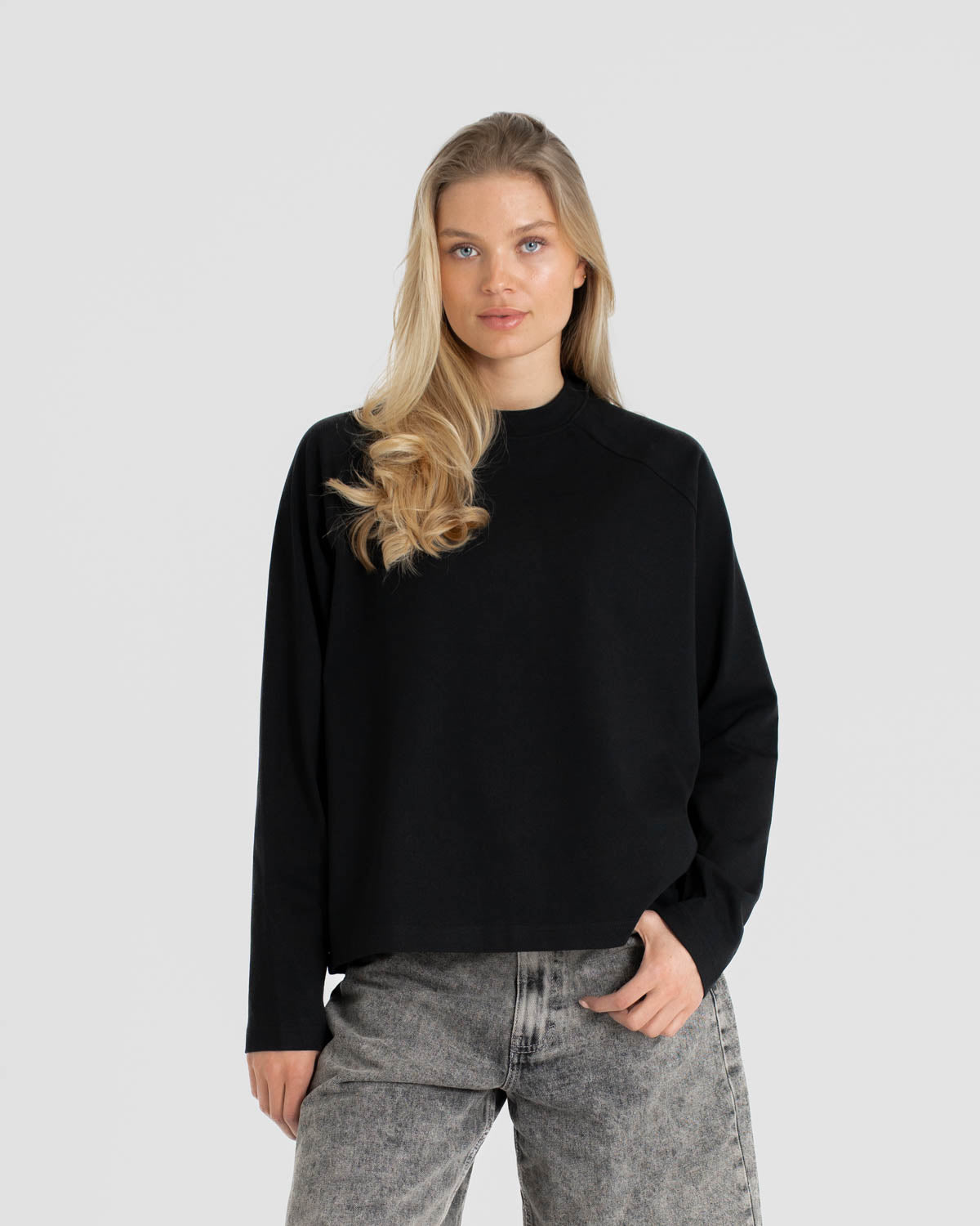 Raglan Longsleeve T-shirt Black dame